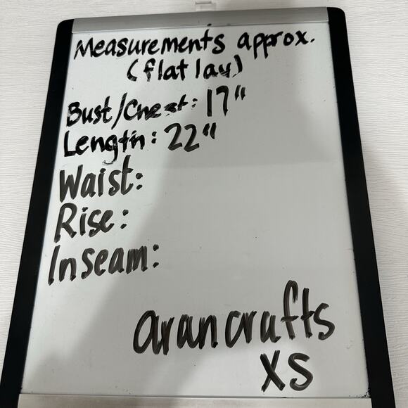 AranCrafts Ireland Sweater Women XS Red Merino Fisherman Cable Knit Cardigan - Picture 11 of 11